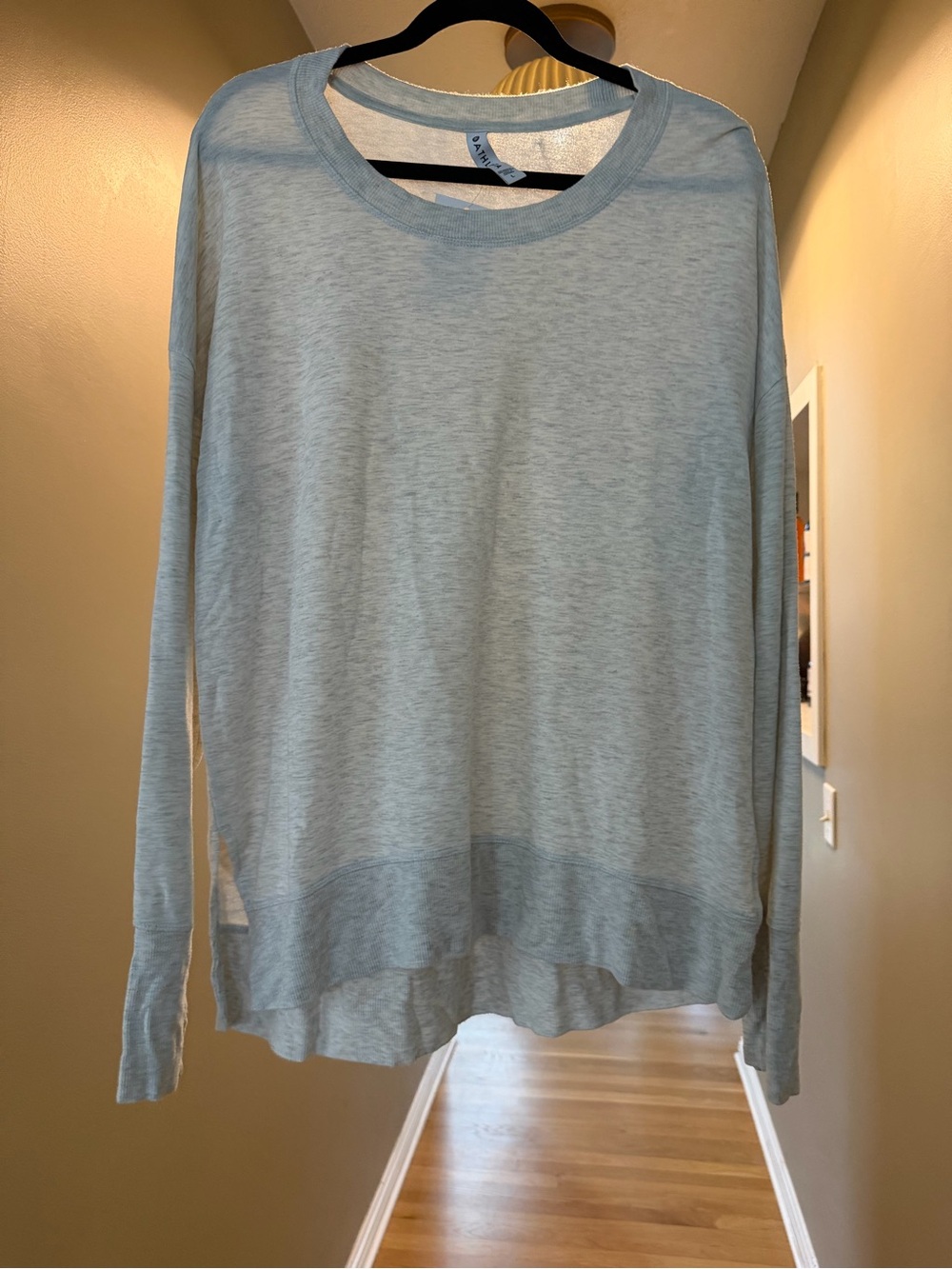 Athleta Light Grey Long Sleeve Lightweight Knit Top Large